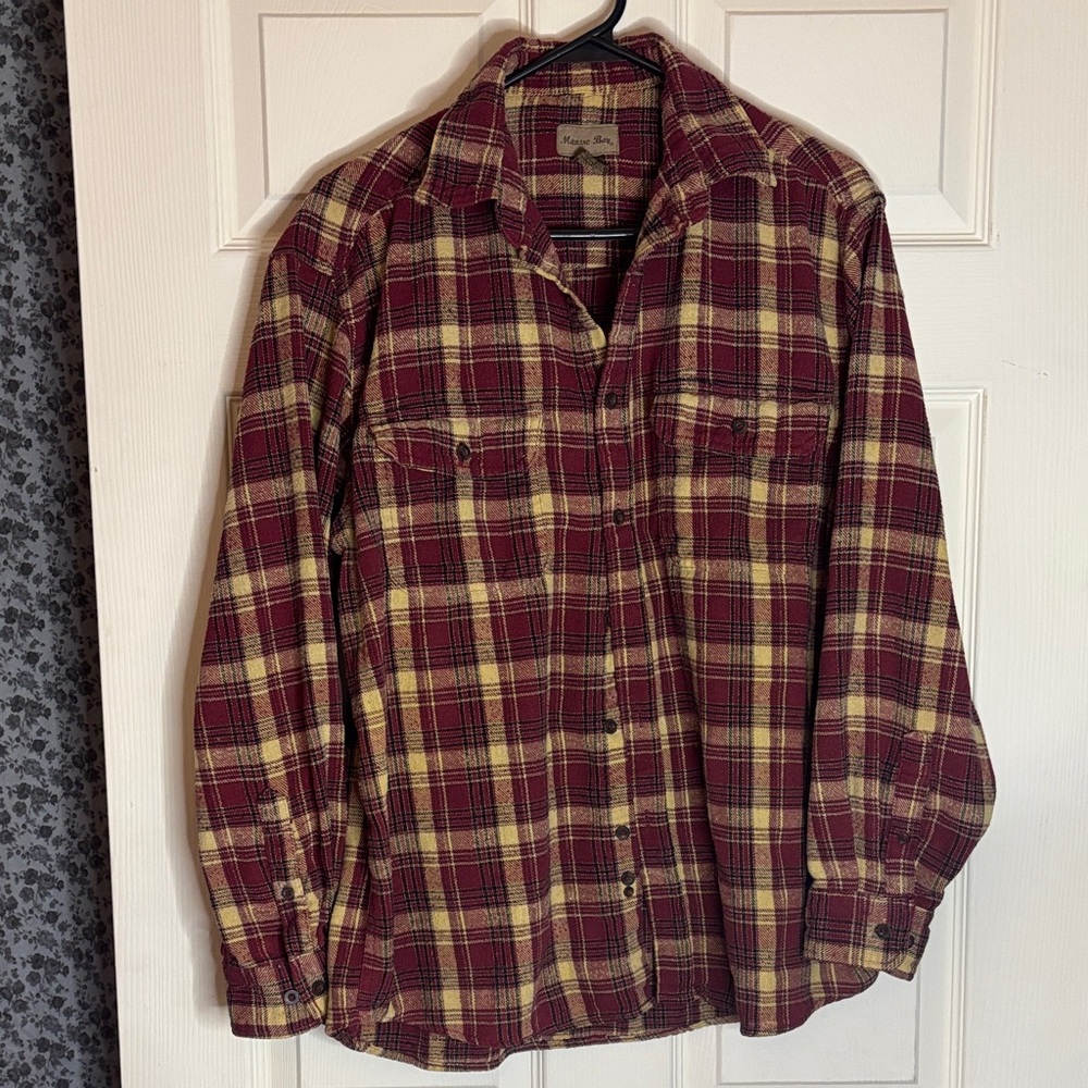 Men's Plaid Casual Button Down Shirt - Red and Cream